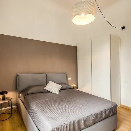 Apartment Downtown Srl - Waterfront Cinque Terre La Spezia