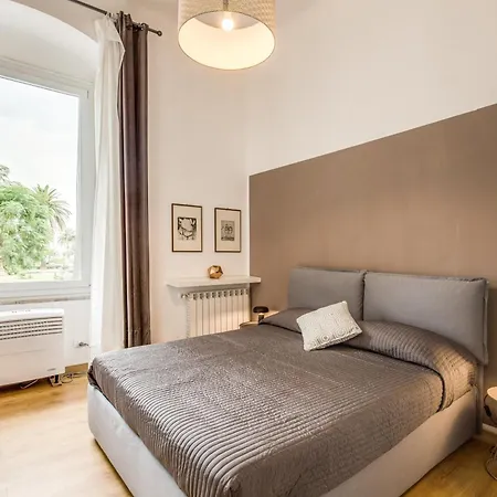 Apartment Downtown Srl - Waterfront Cinque Terre La Spezia